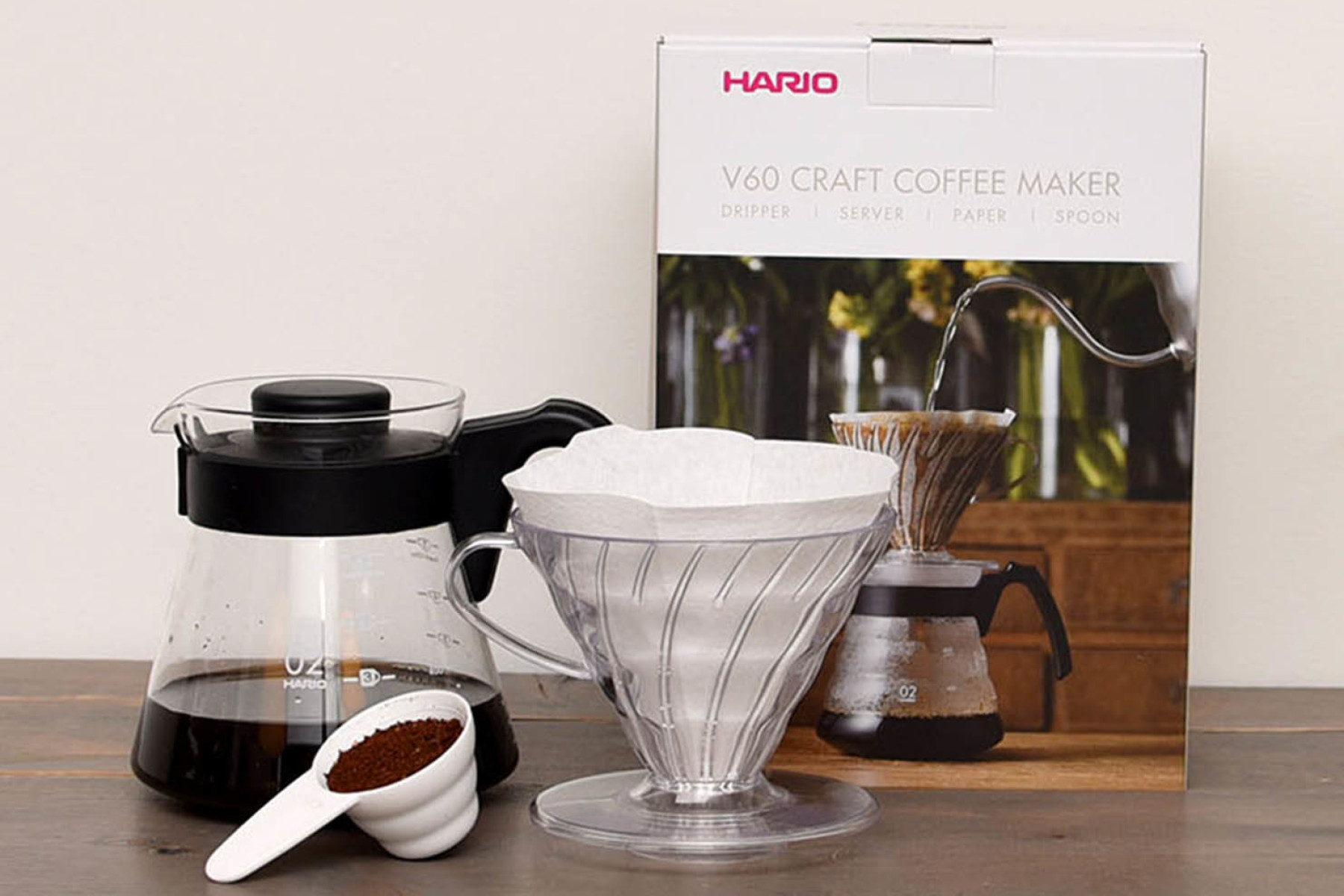 Hario V60 Coffee Maker kit + a bag of 250g specialty coffee beans