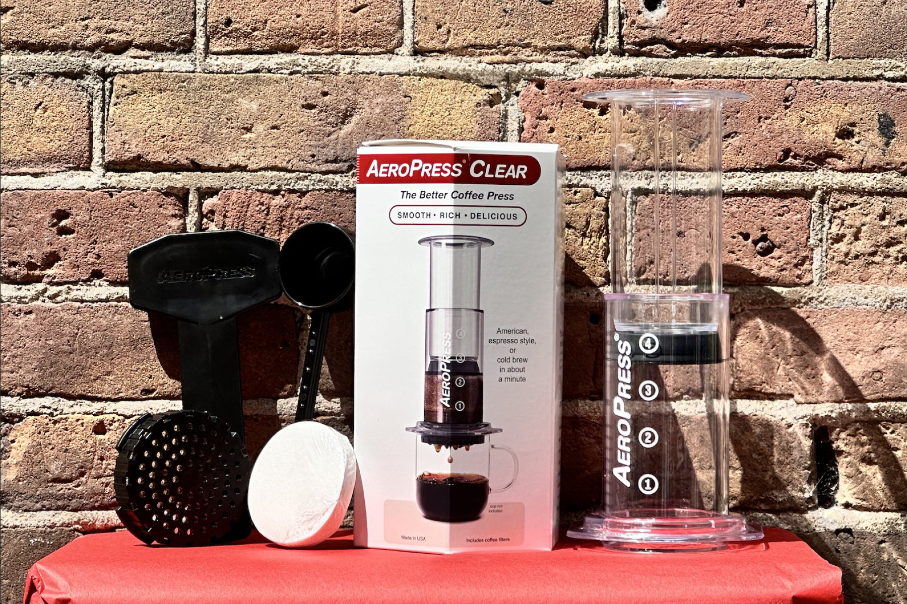 AeroPress Coffee Maker kit + a bag of 250g specialty coffee beans